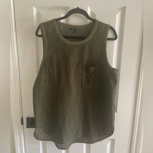 Banana Republic Olive Green Sleeveless Mesh Top size XL Women’s